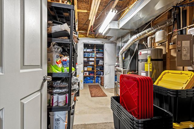 178 W 1750 N, North Ogden, UT 84414