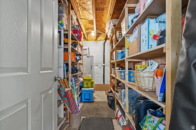 178 W 1750 N, North Ogden, UT 84414