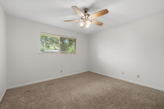 1307 Creek Hollow Drive, Seabrook, TX 77586