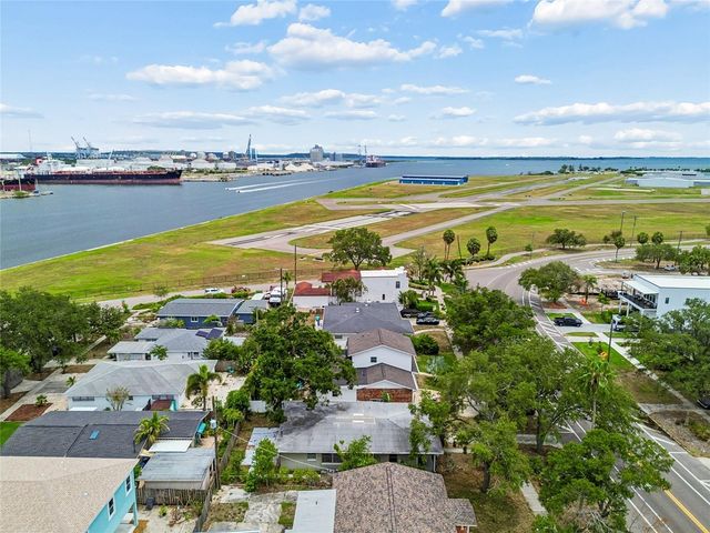 621 E DAVIS BOULEVARD, Tampa, FL 33606