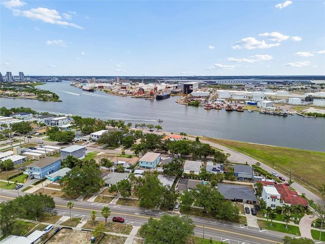 621 E DAVIS BOULEVARD, Tampa, FL 33606