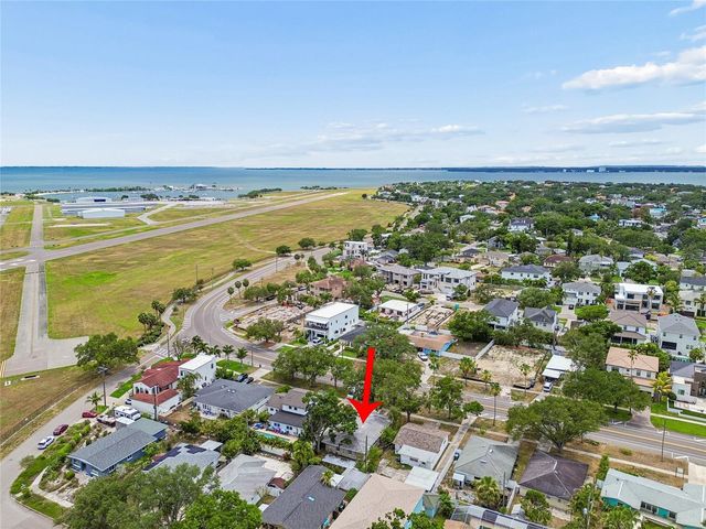 621 E DAVIS BOULEVARD, Tampa, FL 33606
