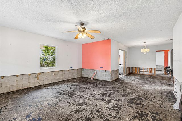 621 E DAVIS BOULEVARD, Tampa, FL 33606
