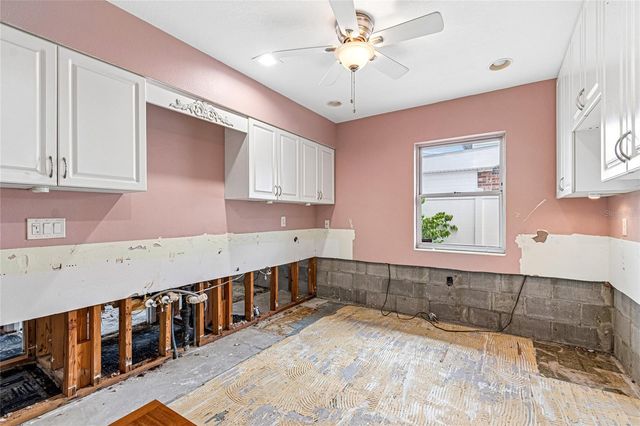 621 E DAVIS BOULEVARD, Tampa, FL 33606