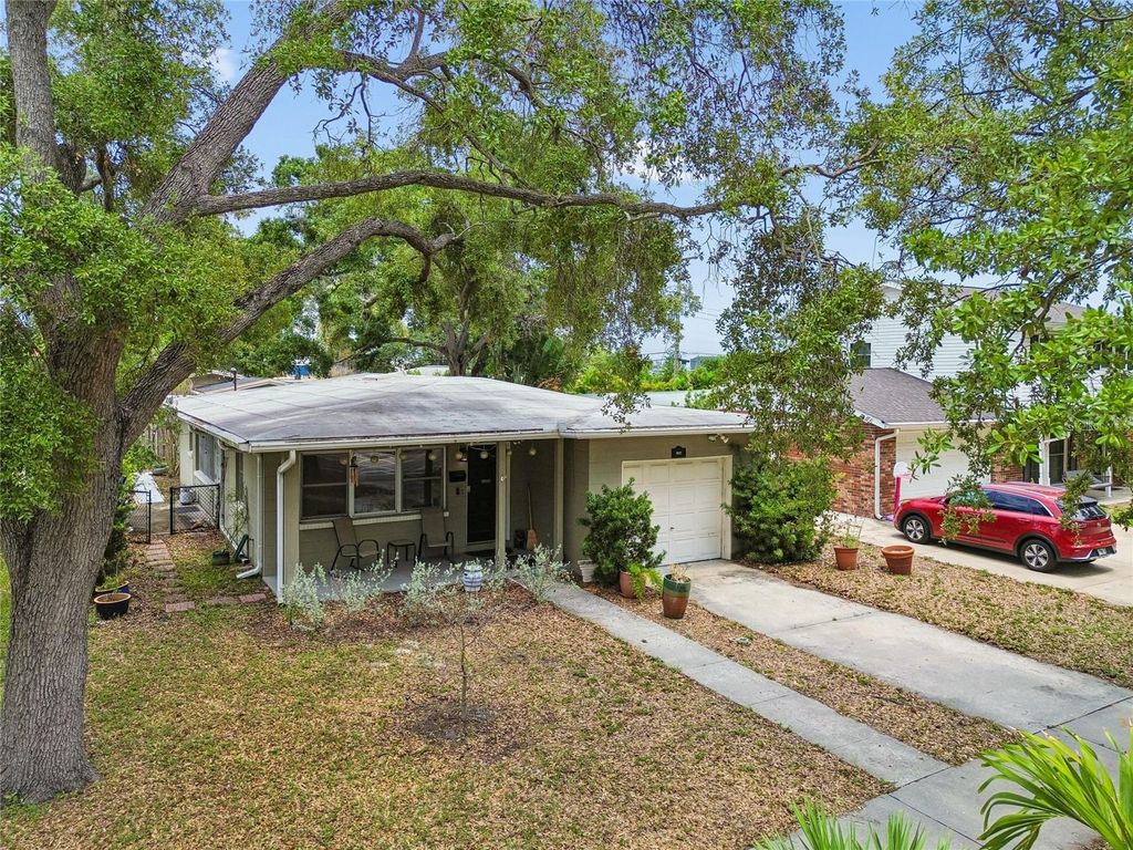 621 E DAVIS BOULEVARD, Tampa, FL 33606