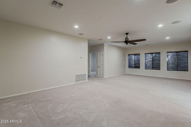 2669 E TAMARISK Street, Gilbert, AZ 85296