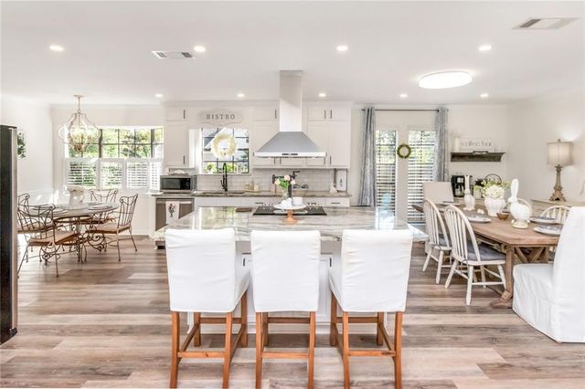 815 Mcneil Avenue, Mobile, AL 36609