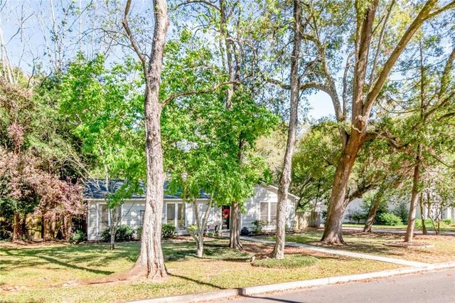 815 Mcneil Avenue, Mobile, AL 36609