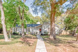 815 Mcneil Avenue, Mobile, AL 36609