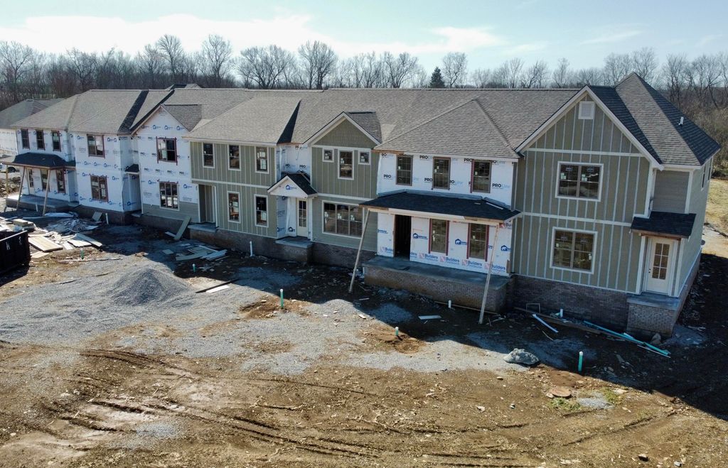 125 Blackberry Lane, Georgetown, KY 40324