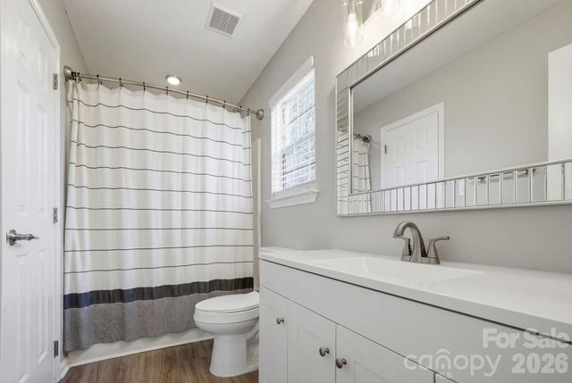 10122 Northwoods Forest Drive, Charlotte, NC 28214