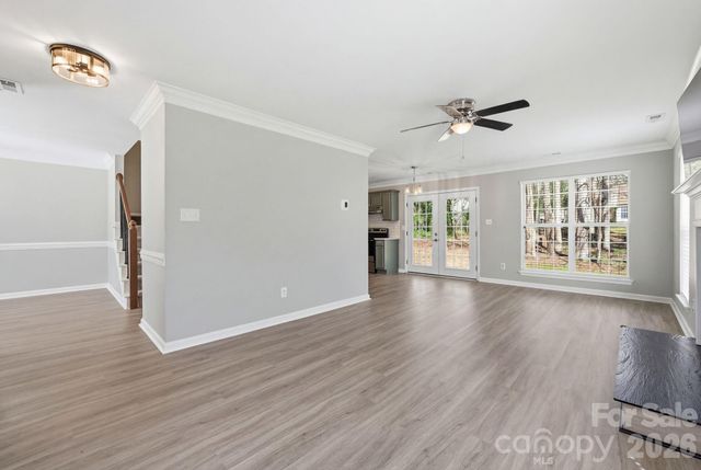 10122 Northwoods Forest Drive, Charlotte, NC 28214