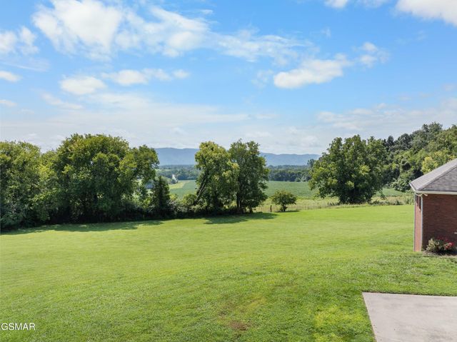 1648 Laramie Lane, Seymour, TN 37865