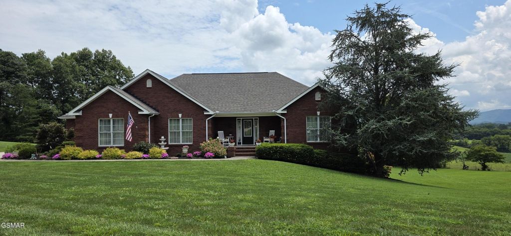 1648 Laramie Lane, Seymour, TN 37865