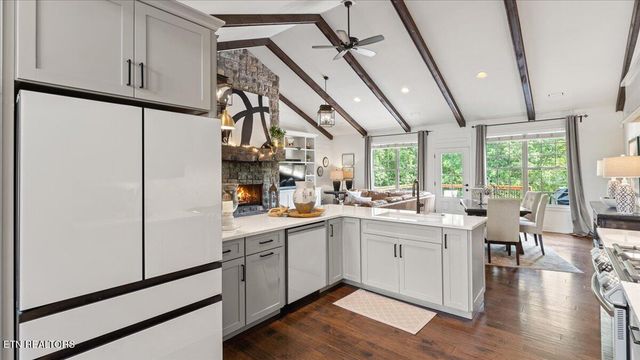 1304 Collier Ridge Lane, Powell, TN 37849