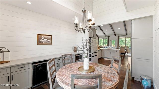 1304 Collier Ridge Lane, Powell, TN 37849