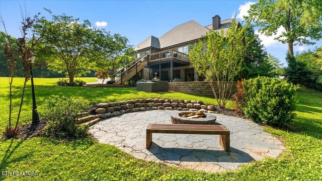 1304 Collier Ridge Lane, Powell, TN 37849