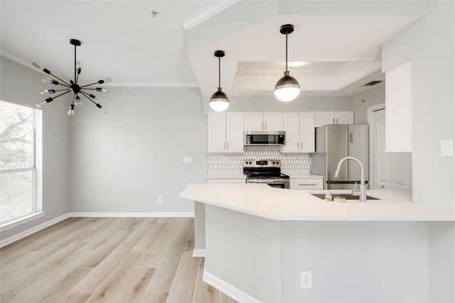 6000 Shepherd Mountain CV 601, Austin, TX 78730