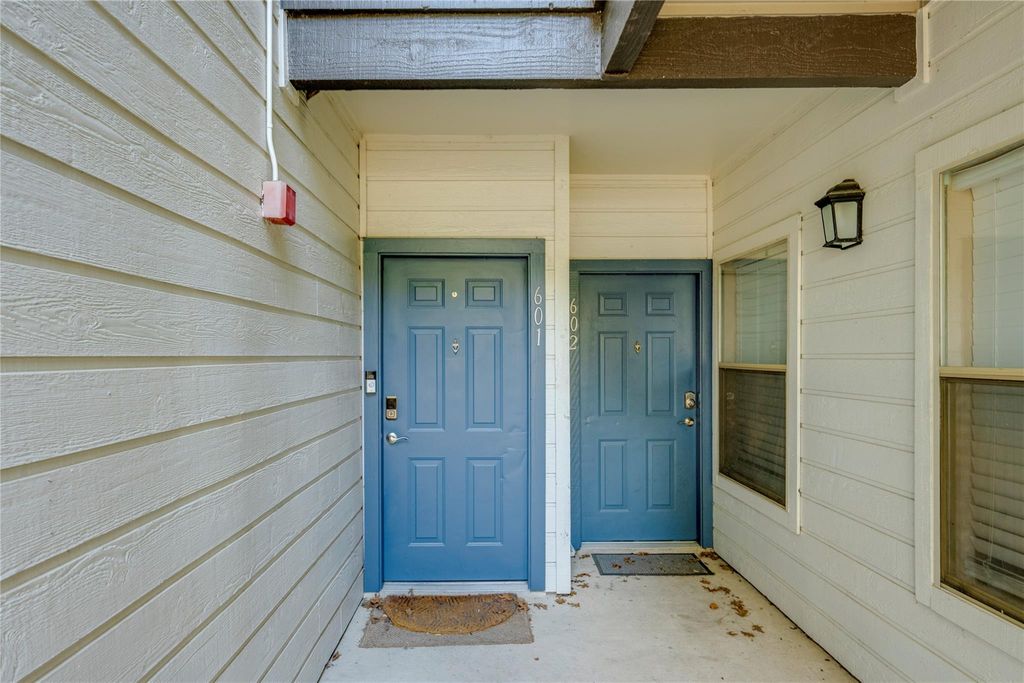 6000 Shepherd Mountain CV 601, Austin, TX 78730