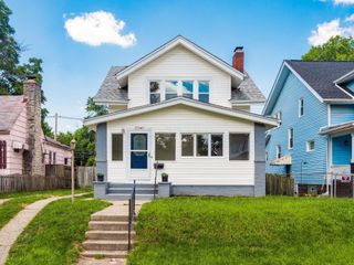 2040 Fairmont Avenue, Columbus, OH 43223