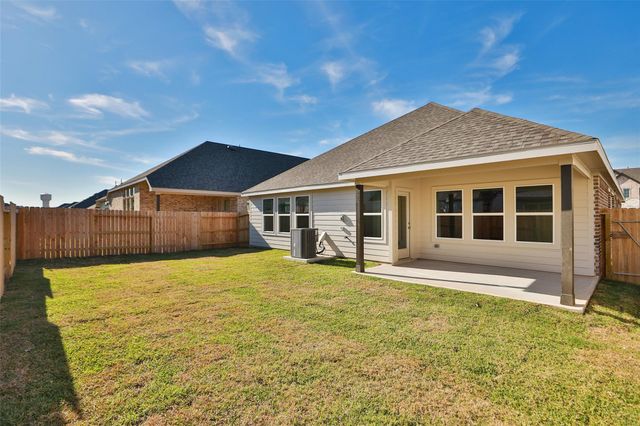 2127 Villa Flora Lane, Friendswood, TX 77546