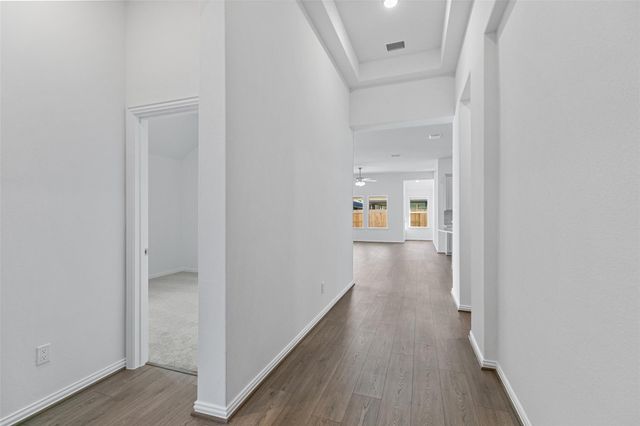 2127 Villa Flora Lane, Friendswood, TX 77546