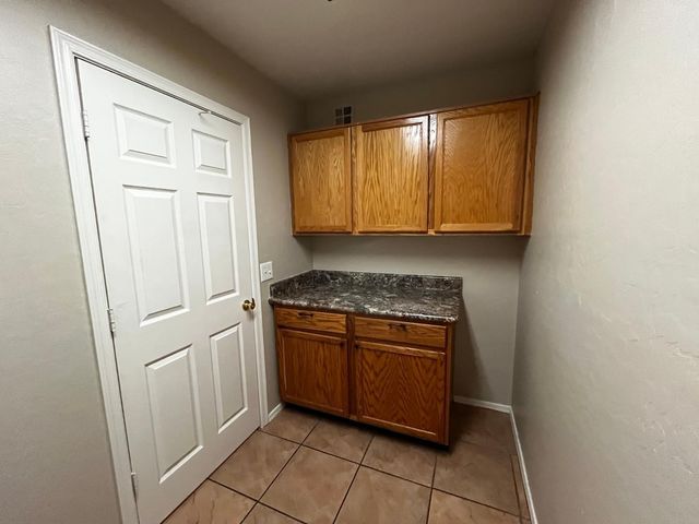 8802 E University Drive Unit 27, Mesa, AZ 85207