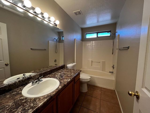 8802 E University Drive Unit 27, Mesa, AZ 85207