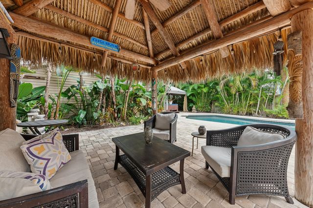 24 S Ocean Breeze, Lake Worth Beach, FL 33460