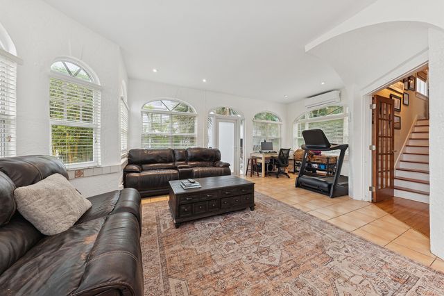 24 S Ocean Breeze, Lake Worth Beach, FL 33460