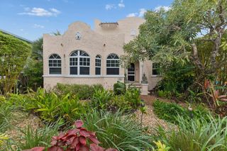 24 S Ocean Breeze, Lake Worth Beach, FL 33460