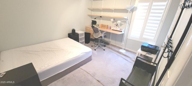 7203 W McRae Way, Glendale, AZ 85308