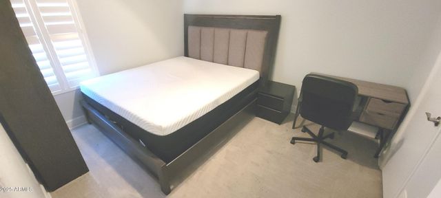 7203 W McRae Way, Glendale, AZ 85308