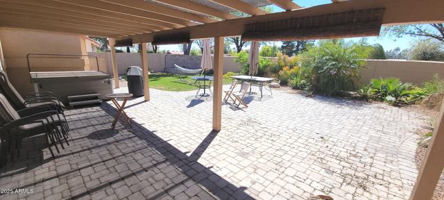 7203 W McRae Way, Glendale, AZ 85308