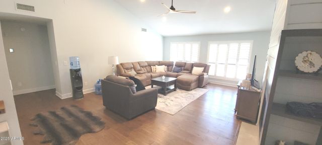 7203 W McRae Way, Glendale, AZ 85308