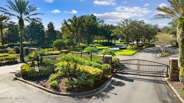 7990 BAYMEADOWS Road E, 2107, Jacksonville, FL 32256