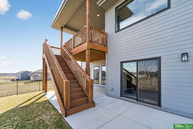 16962 Cora Street, Bennington, NE 68007