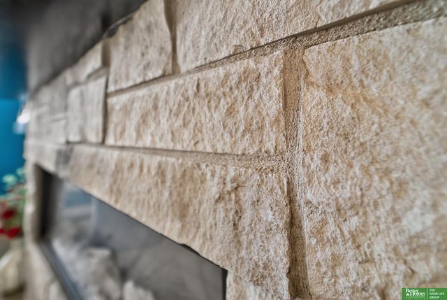 16962 Cora Street, Bennington, NE 68007