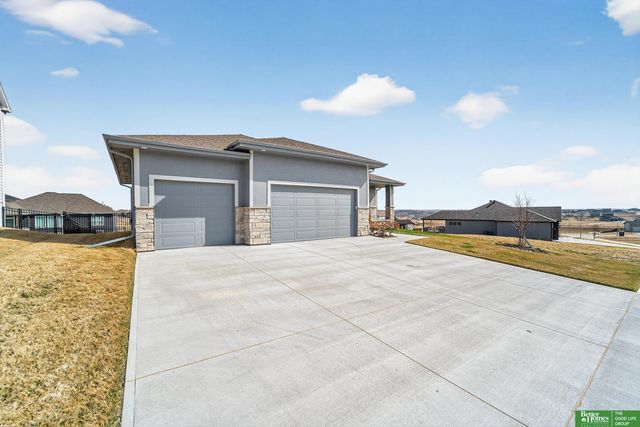 16962 Cora Street, Bennington, NE 68007