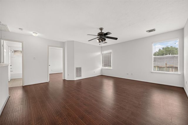 5715 Black Canyon Court, Sugar Land, TX 77479