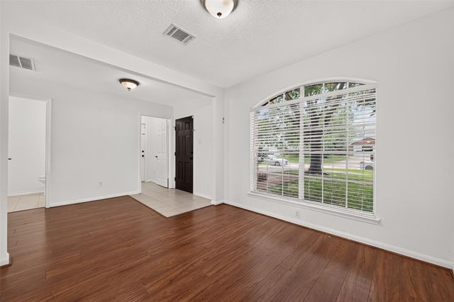 5715 Black Canyon Court, Sugar Land, TX 77479