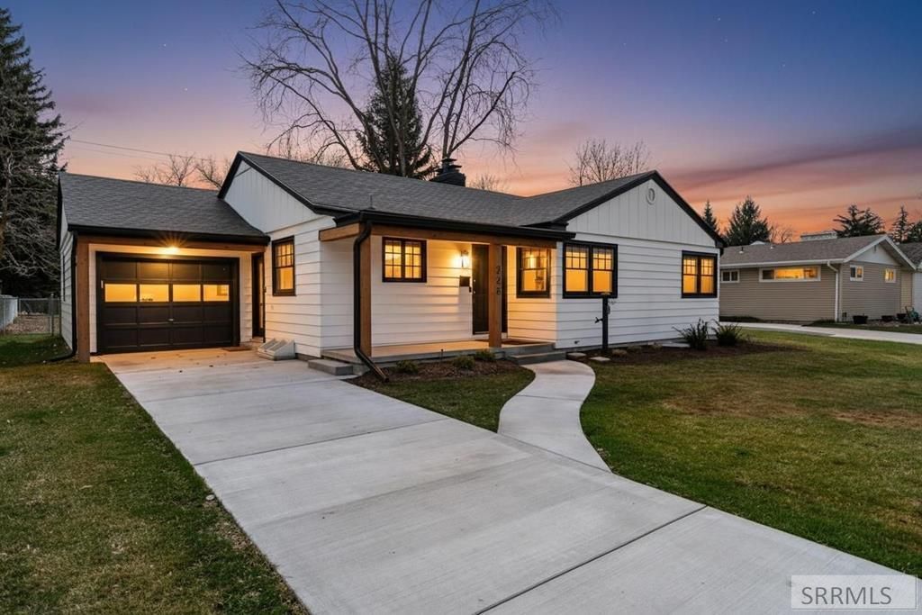 Image 1 of property listing at 225 Tautphaus Drive, Idaho Falls, ID 83402