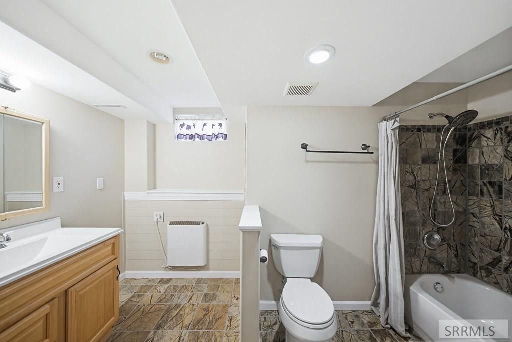 Image 28 of property listing at 225 Tautphaus Drive, Idaho Falls, ID 83402