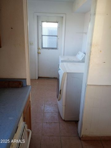 705 W 2ND Place, Mesa, AZ 85201