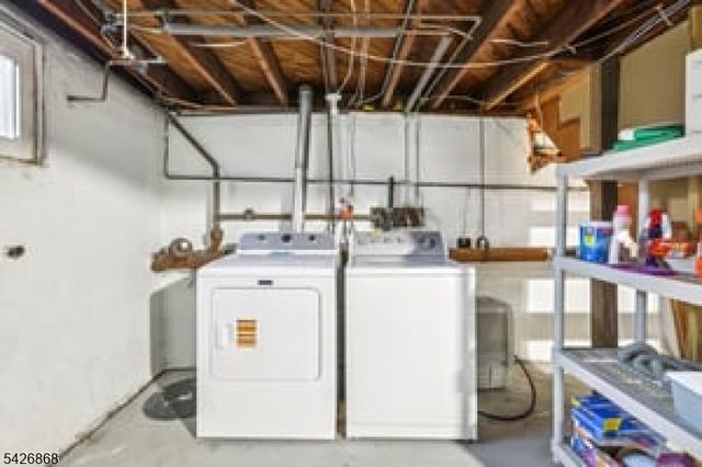 30 Lincoln Pl, Waldwick Boro, NJ 07463