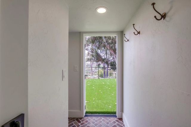 4242 Cosoy Way, San Diego, CA 92103