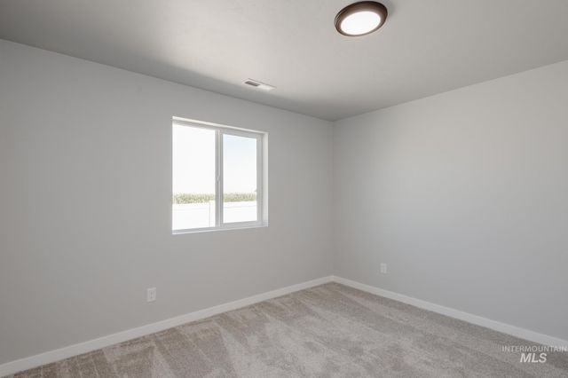 3072 E Mossy Creek Dr, Kuna, ID 83634