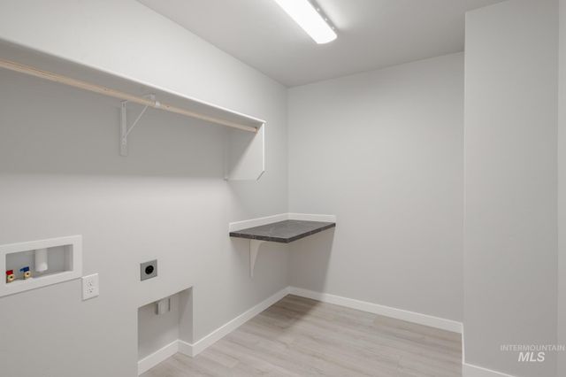 3072 E Mossy Creek Dr, Kuna, ID 83634