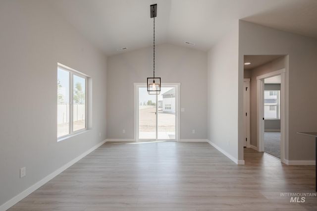 3072 E Mossy Creek Dr, Kuna, ID 83634