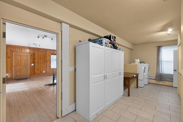 21129 Shore Acres Road, Penn Twp, MI 49031